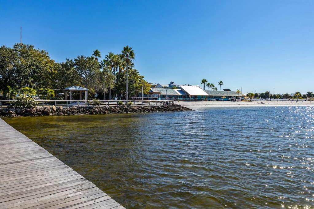 Your Stay On The Bay! Ruskin Exterior photo